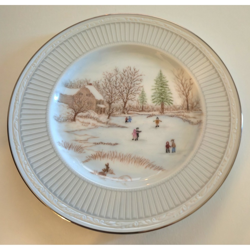 Noritake White Scapes Sheridan Platinum 4260 Winter Scene Plate J. Martin 2005